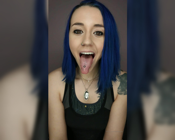 MissArcanaPlus aka Missarcanaplus OnlyFans - Misc Tongue video #2