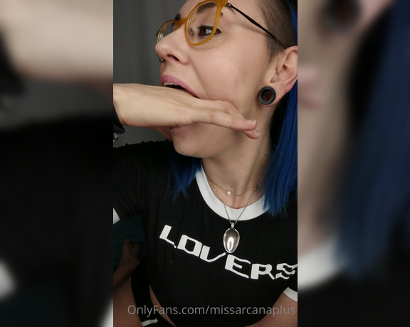 MissArcanaPlus aka Missarcanaplus OnlyFans - Full Video  Mouth Fetish with Fingers in Throat