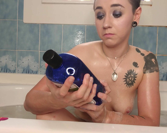 MissArcanaPlus aka Missarcanaplus OnlyFans - Bath Video  NOW EXPIRED And of course the MissArcana PLUS exclusive extra bonus video!