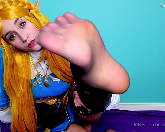 MissArcanaPlus aka Missarcanaplus OnlyFans - FULL VIDEO  Zelda Foot JOI After a long day collecting samples in the fields of Hyrule, I need to