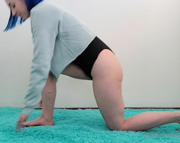 MissArcanaPlus aka Missarcanaplus OnlyFans - Technically this video should have gone at the beginning of the set! I did a lot of flexibility stuf