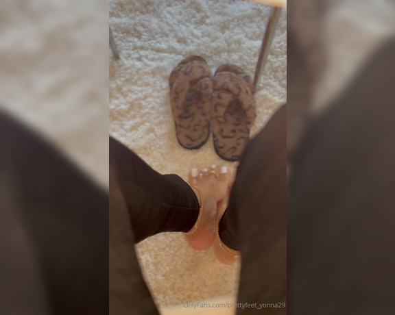 Pretty Yonna aka Prettyfeet_yonna29 OnlyFans - Fuckkkkkk I know you love it when I oil them just imagine that was you getting milked