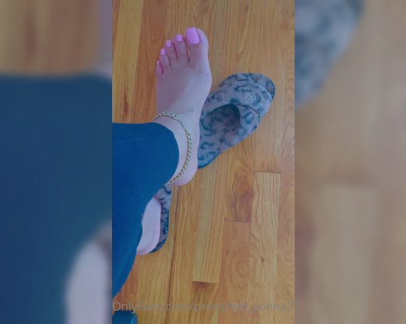 Pretty Yonna aka Prettyfeet_yonna29 OnlyFans Video 220