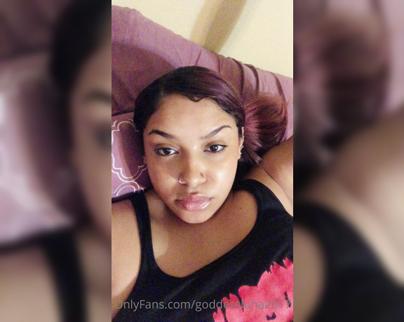 LunaKayTheGoddess aka Goddessluna2017 OnlyFans - Hulu and chill with