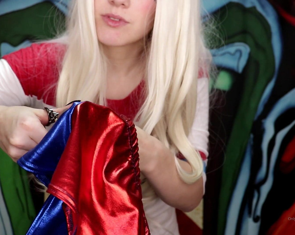 Megan  Ginger ASMR aka Gingerasmr OnlyFans - Harley Quinn fixes her outfit  OnlyFans Edition!