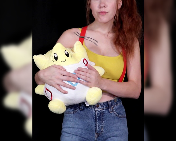 Megan  Ginger ASMR aka Gingerasmr OnlyFans - [ASMR] Misty Tries on New Tops November 2019