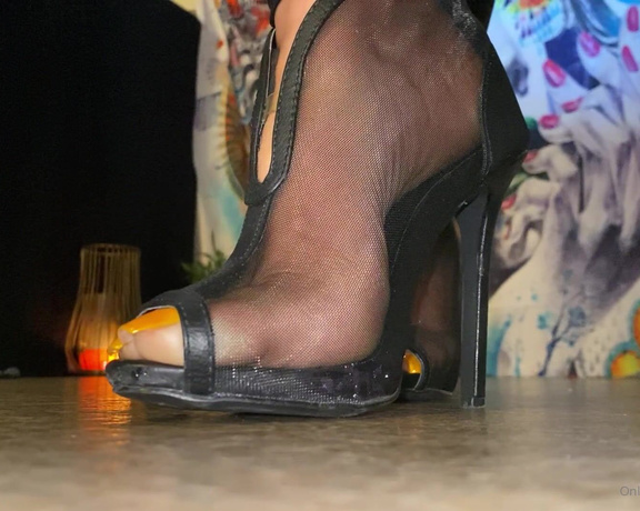 Goddesspersia71 aka Sexyfeet47 Onlyfans - On your knees I’m about to walk all over you with these boots and show you the power I have over you