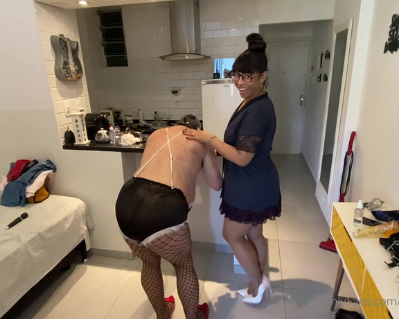 Mistress V Black aka Mistressvblack Onlyfans - Dance dance bitch @daylarainha