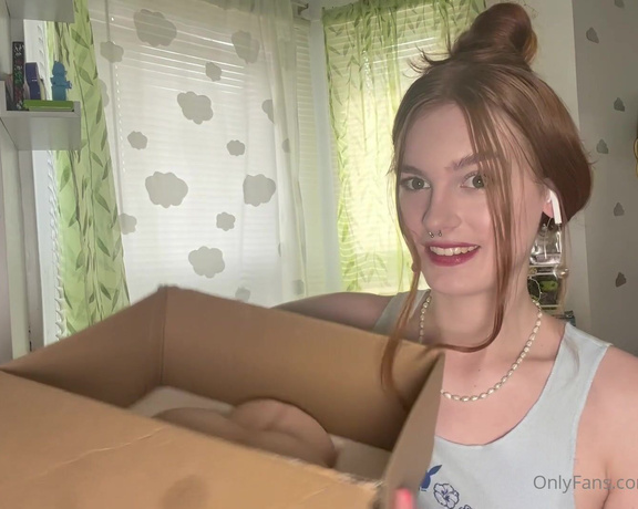 Zoe Strawberry aka Redxxxsuede OnlyFans - TANTALY SEX DOLL REVIEW SEX DOLL REVIEW httpsyoutubeqwywk9YInrs Tantaly sent me this sex doll t 2