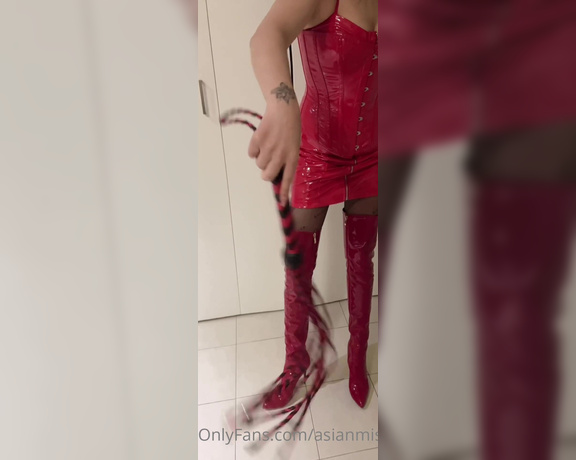 Asian Mistress Jane aka Asianmistressjane OnlyFans - Take mistress new whip! Get on your position for mistress