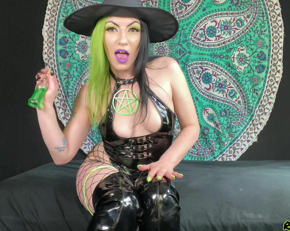 Rave Baby aka Smokinggoddess OnlyFans - Full video available now & it’s 40% off too join atm you can’t say no so cum say yes onlyfans