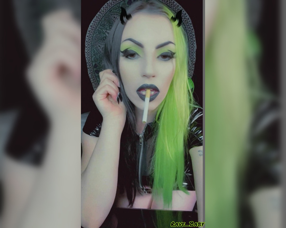 Rave Baby aka Smokinggoddess OnlyFans - New videos up on @mistress rave now