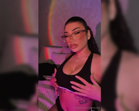 FeetbySvett aka Feetbysvett OnlyFans - Who wants these juice tits in their mouth