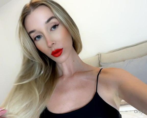 Goddess Amber aka Amber00 OnlyFans - Going live on Tik Tok right now for some live heels POV wwwtiktokcom@amberexclusive Then I’m fre