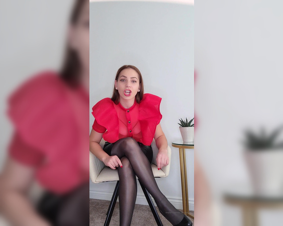 Lady Annabelle aka Lady__annabelle OnlyFans - When My boss is trying to be an asshole and he doesnt know how to appreciated Me as his Secretary