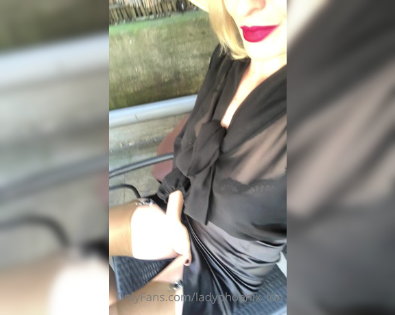 Lady_Phoenix aka Ladyphoenix_ldn OnlyFans - VIDEO RETRO FRIDAY  It’s one of those days when I can’t resist going on my balcony wearing my coppe
