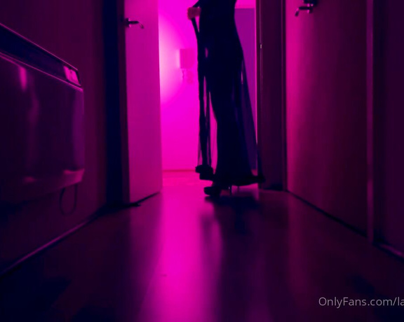 Lady_Phoenix aka Ladyphoenix_ldn OnlyFans - MOONLIGHT PHOENIX Yesterday, amid my excitement about going out, I managed to post this clip with