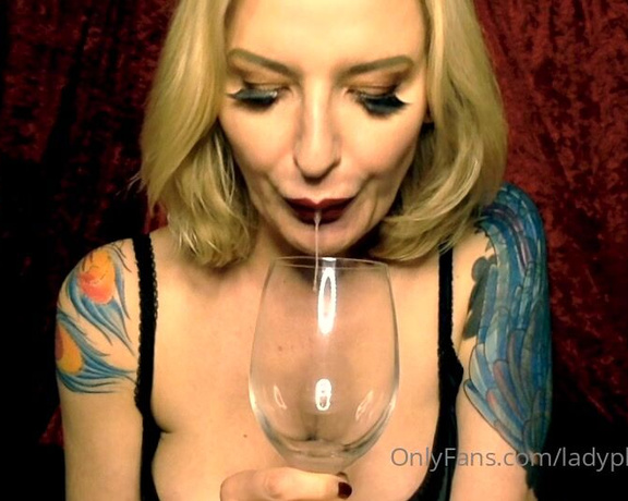 Lady_Phoenix aka Ladyphoenix_ldn OnlyFans - VIDEO MISTRESS MONDAY  Today I will indulge you in your spitting fetish,and I prepare your bedtime