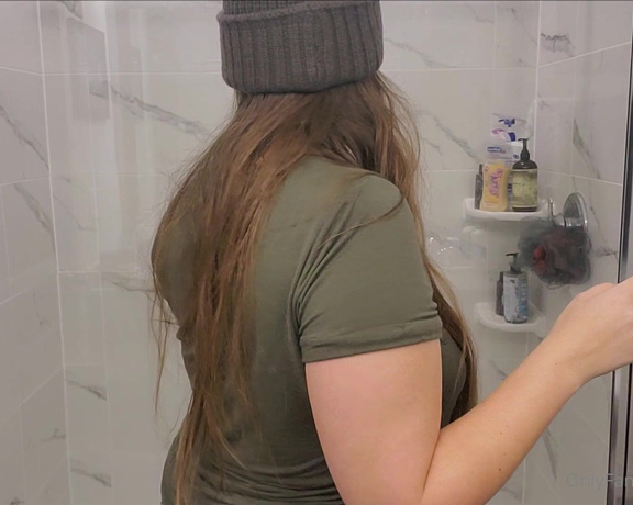 Lisa ASMR aka Lisaasmr OnlyFans - Out and Inside the Shower ASMR