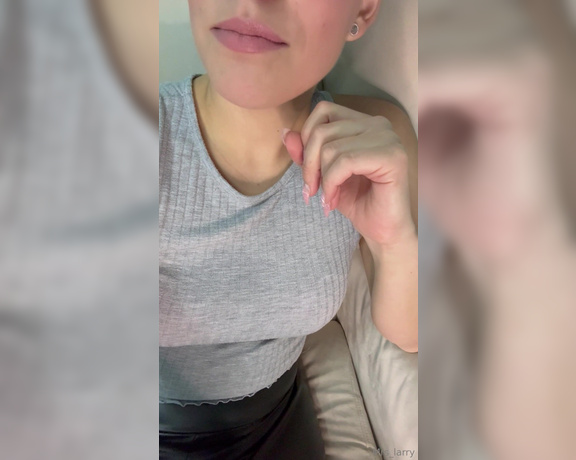 Mrs_Larry aka Mrs_larry OnlyFans - Zuhren und gespannt sein