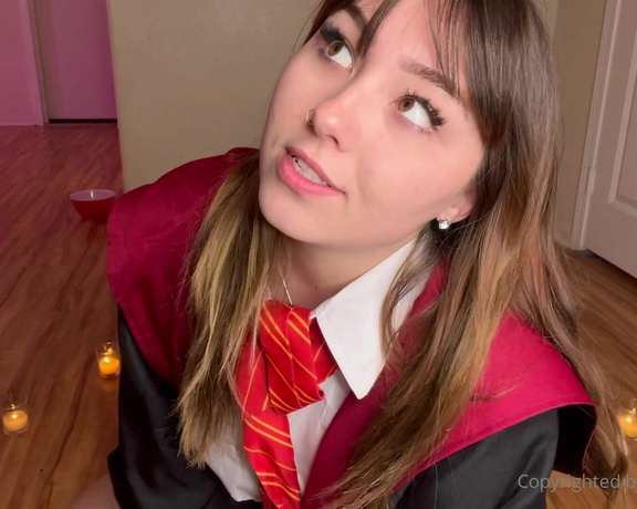 Neko Waifu aka Nekonymphe OnlyFans - Hermione puts you under her trance’ Hermione caught you staring at her while she changed in her dor