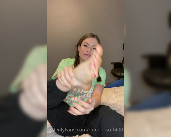 Queen softneess aka Queen_soft400 OnlyFans Video 971