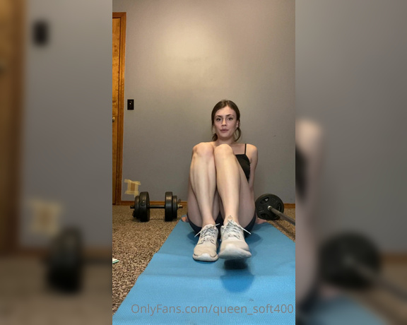 Queen softneess aka Queen_soft400 OnlyFans - Part one I am working out at home squatting when I notice my perverted step brother hiding and star