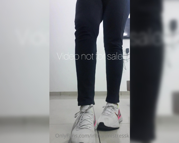 Sahiba Kaur indian mistress aka Indianmistressk OnlyFans - Omg video every slaves wish after workout stinky smelly shoe nd sockss humiliation in my style