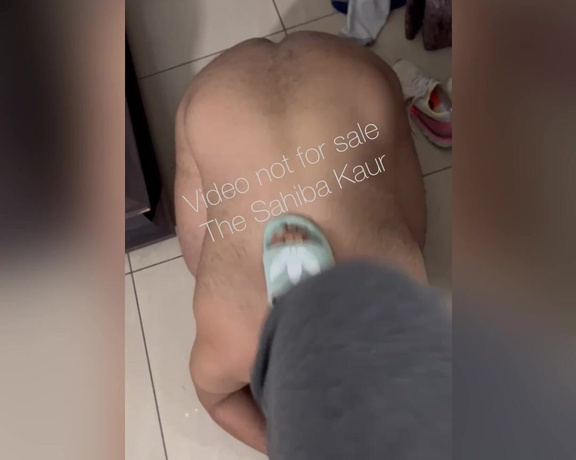 Sahiba Kaur indian mistress aka Indianmistressk OnlyFans - D@ggy is under my feet k!ss!ng his Malkin beautiful feet l!ch!ng my bathroom slippers st@mping