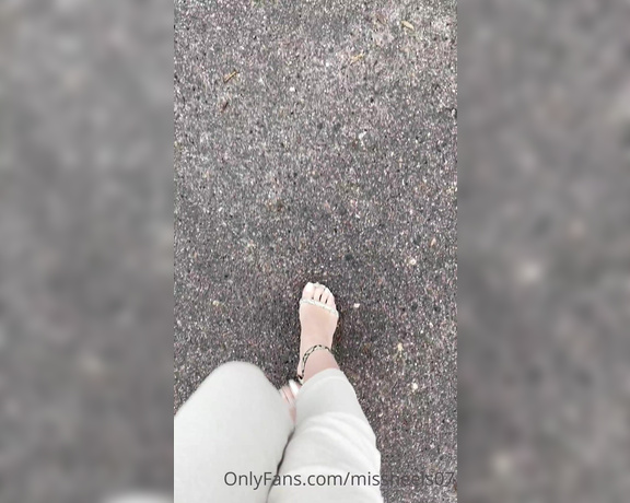 Miss Heels Lisa aka Missheels07 OnlyFans - More walking videos