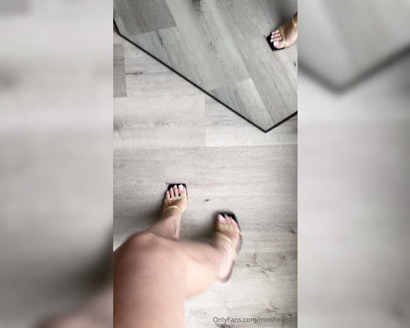 Miss Heels Lisa aka Missheels07 OnlyFans - Do you like