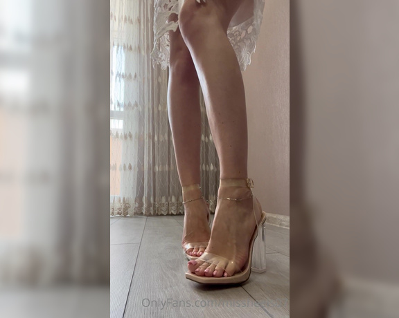 Miss Heels Lisa aka Missheels07 OnlyFans - Have you nice day