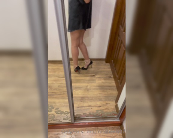 Miss Heels Lisa aka Missheels07 OnlyFans - Who wanna dance with