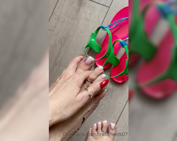 Miss Heels Lisa aka Missheels07 OnlyFans - My bright sandals