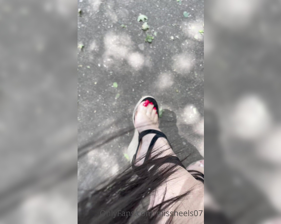 Miss Heels Lisa aka Missheels07 OnlyFans - Wedges day