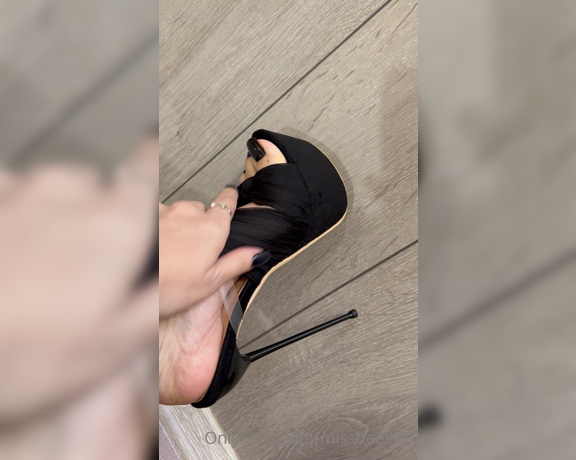 Miss Heels Lisa aka Missheels07 OnlyFans - Gorgeous heels