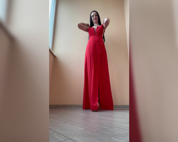 Miss Heels Lisa aka Missheels07 OnlyFans - Lady in red