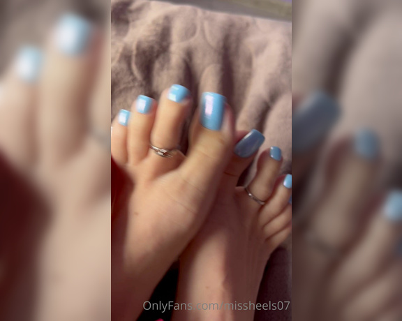 Miss Heels Lisa aka Missheels07 OnlyFans - Kiss my feet