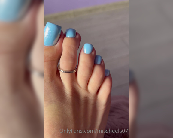 Miss Heels Lisa aka Missheels07 OnlyFans - Kiss my feet