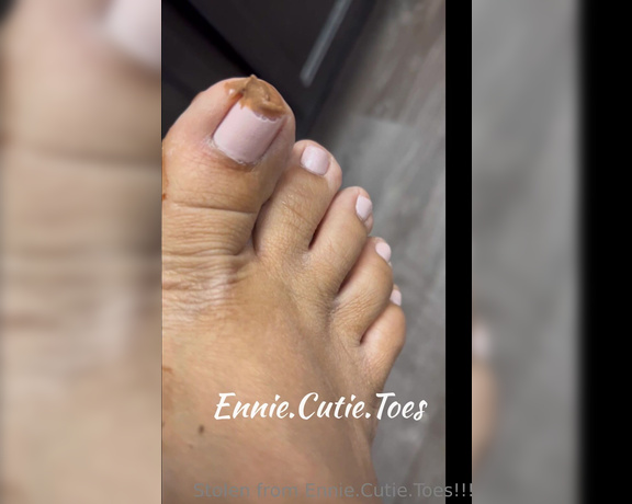Ennie’s Toes and Soles aka Enniestoes OnlyFans Video 57
