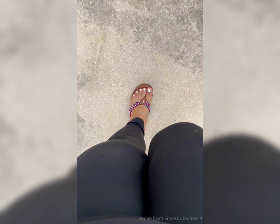 Ennie’s Toes and Soles aka Enniestoes OnlyFans - Thanks for continuing to subscribe! I love it when you watch me jiggle around Comment below on what