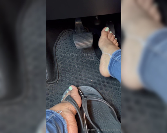 Ennie’s Toes and Soles aka Enniestoes OnlyFans - Take a drive with