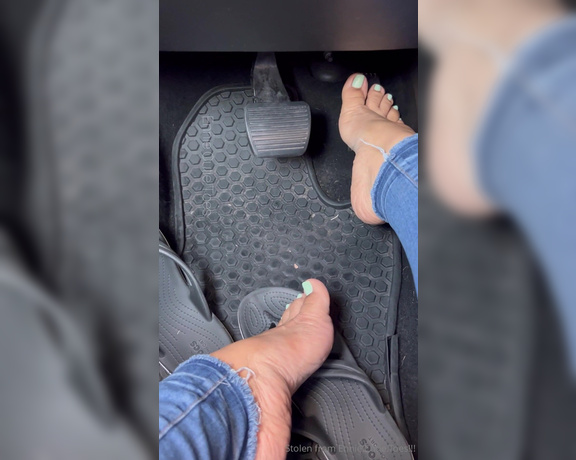 Ennie’s Toes and Soles aka Enniestoes OnlyFans - Take a drive with