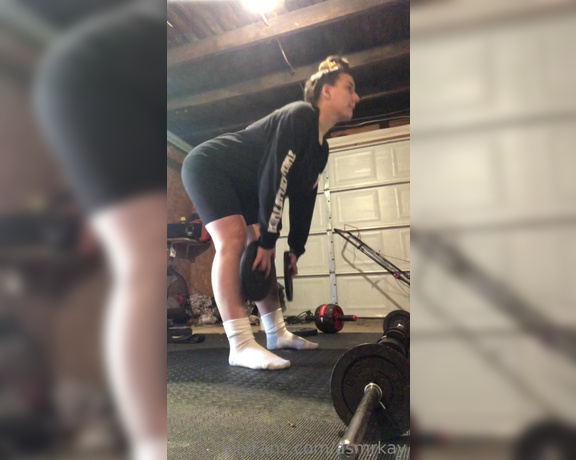 Kay aka Asmrkay OnlyFans - Fucking birds Should I post more workout videos