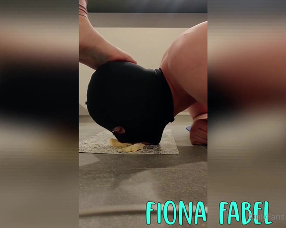 Fiona Fabel aka Fionafabel OnlyFans - It your fruit little buddy, its healthy for you