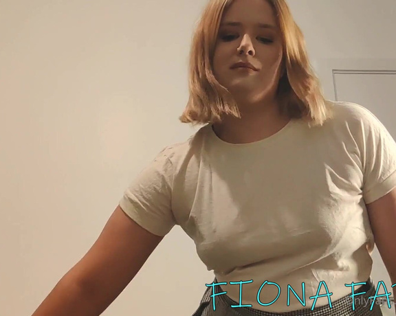 Fiona Fabel aka Fionafabel OnlyFans - Time to tease his locked little dick again