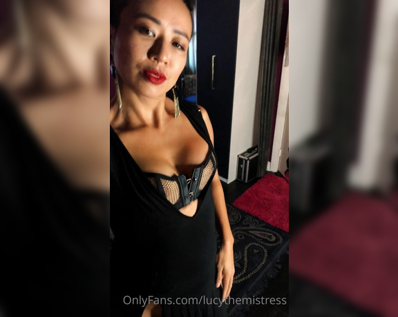 Mistress Lucy Khan aka Lucythemistress OnlyFans - Don’t hurt yourselfTurn on Sound to experience this sassy lil body worship teaser