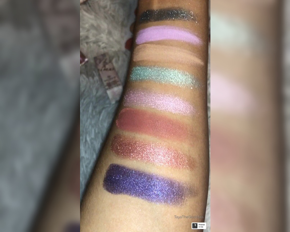 Goddess Taya aka Tayathegoddess Onlyfans - Swatches of my beta bitch funded KYLIE x BALMAIN makeup