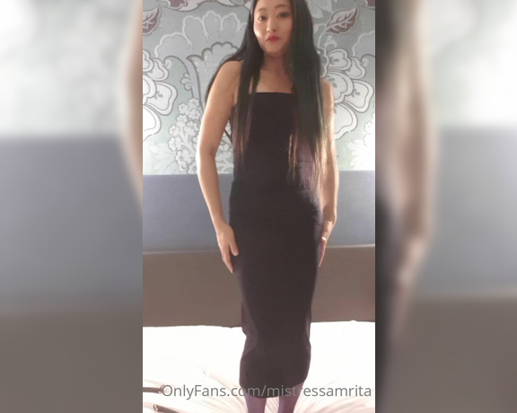 Mistress Amrita aka Mistressamrita OnlyFans - Enjoy w h i p ping leg worship POV I am wearing figure hugging sexy long tube dress Do you want