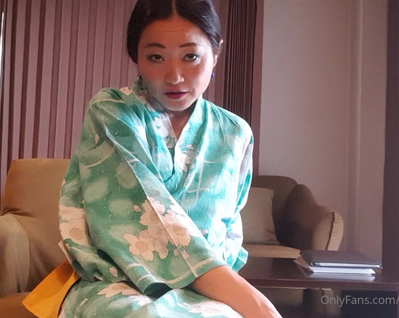 Mistress Amrita aka Mistressamrita OnlyFans - Foot worship POV in Japan! Traditional Japanese Yukata(home Kimono) dressed AMRITA gives you Japanes